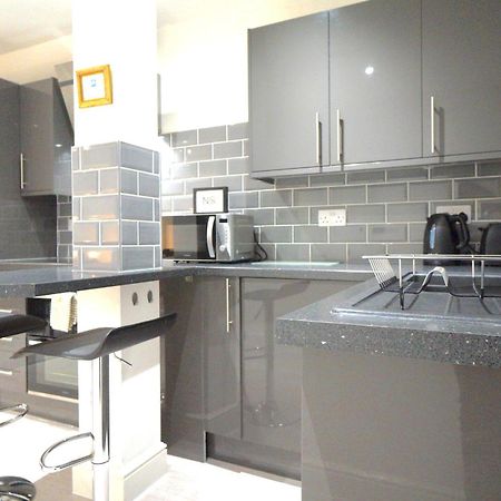 Premium Apartments Thatcham Broadway Kültér fotó