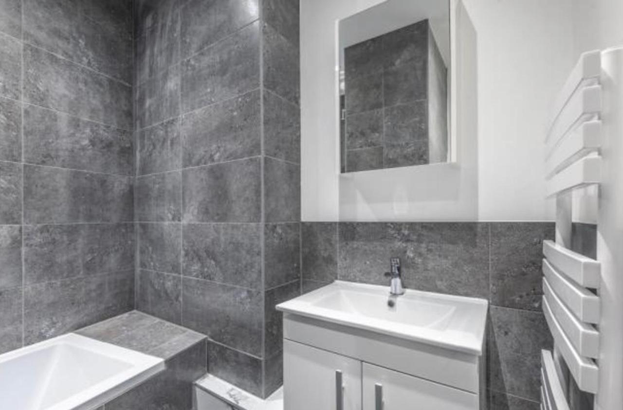 Premium Apartments Thatcham Broadway Kültér fotó