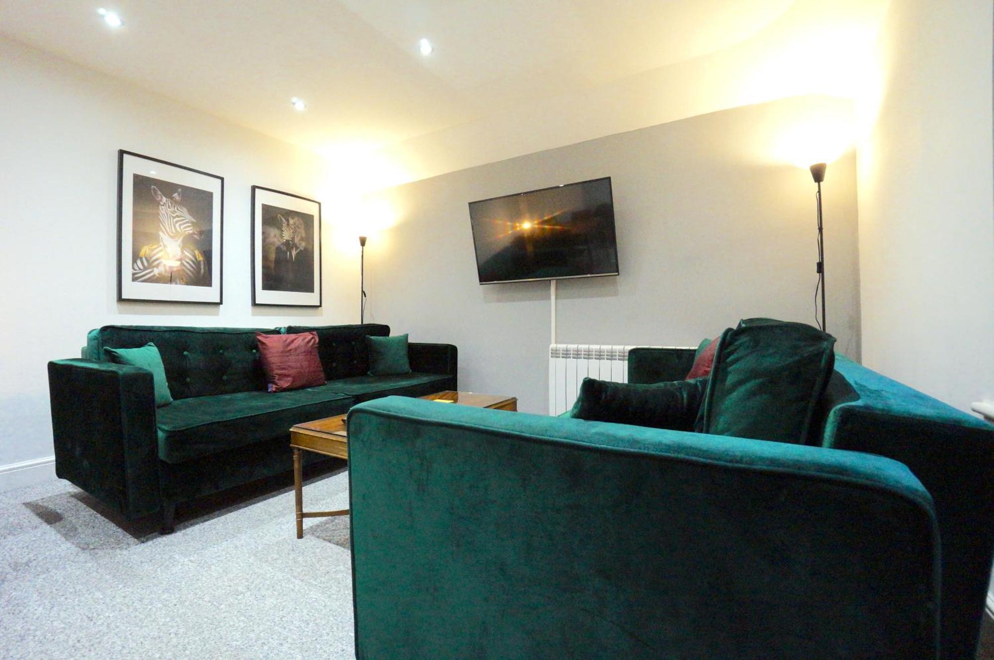 Premium Apartments Thatcham Broadway Kültér fotó